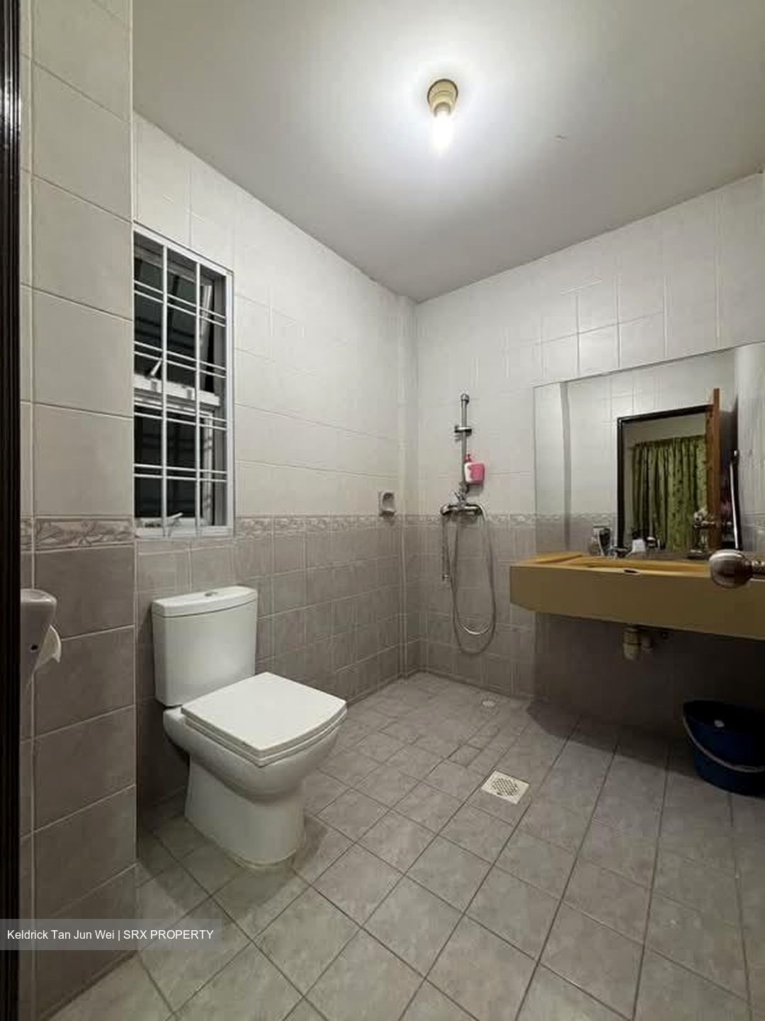 Pinewood Terrace (D25), Terrace #589875661